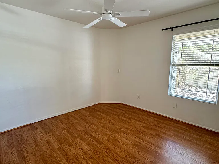 6510 W Behrend Dr — Photo 13