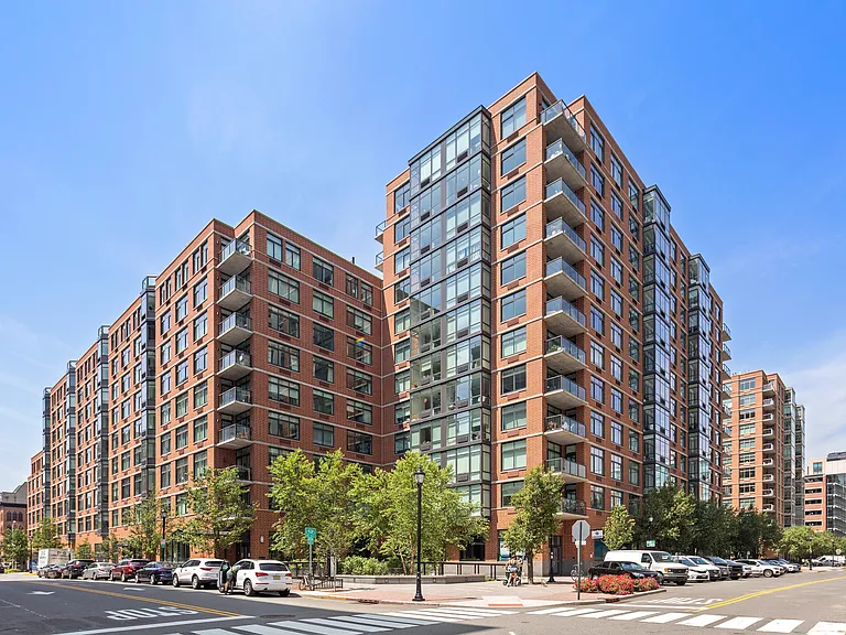 1400 Hudson St #803 — Photo 28