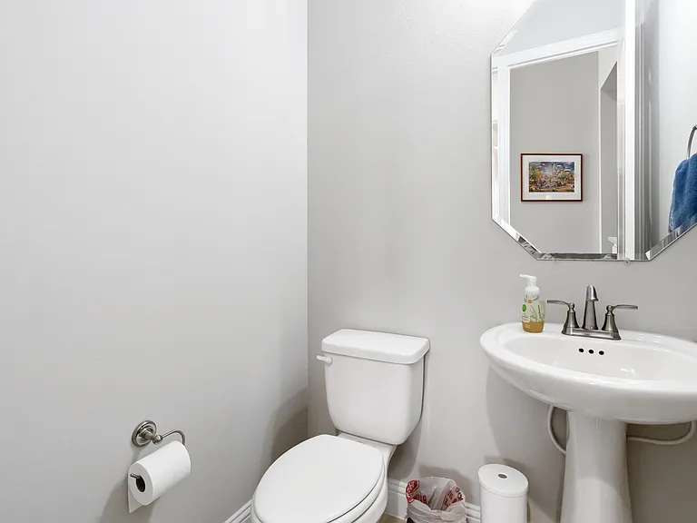 1812 Scotney Ct — Photo 9