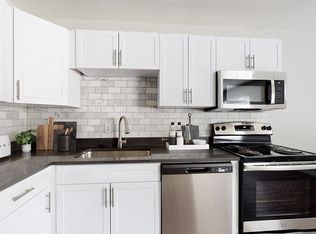 Ralston Oak, Arvada, CO 80004