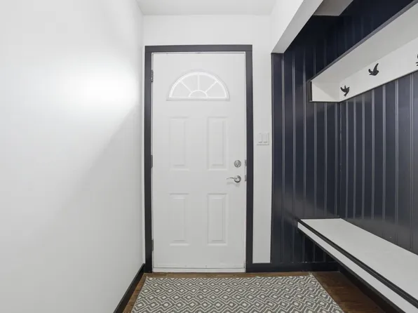 650 Grandin Dr #13, Morinville, AB T8R 1K4