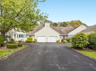 23 Longwood Rd, Mashpee, MA 02649