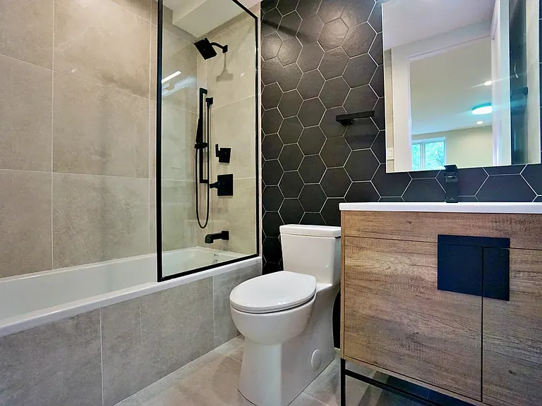 450 Atlantic Ave #2R — Photo 4