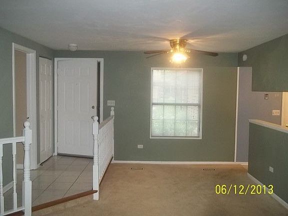 3rd image of 396 Sandhurst Cir #13-1