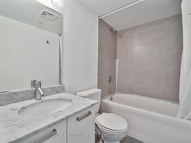 36 Lisgar St #518E — Photo 26