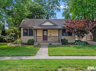 411 S State St, Chatham, IL 62629