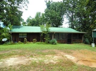 152 Tracie Rd, Gore Springs, MS 38929