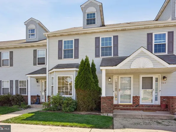 404 Truman Ct, Norristown, PA 19403