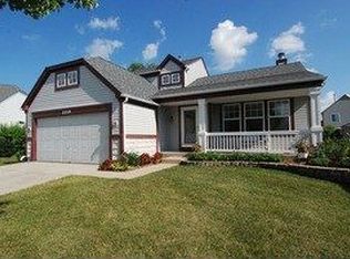 2259 Annandale Ct, Elgin, IL 60123