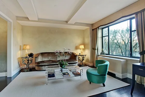 Sold by Corcoran | media 28