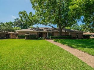 2437 Nottingham Pl, Grand Prairie, TX 75050