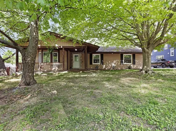 3554 Brown Rd, Saint Louis, MO 63114