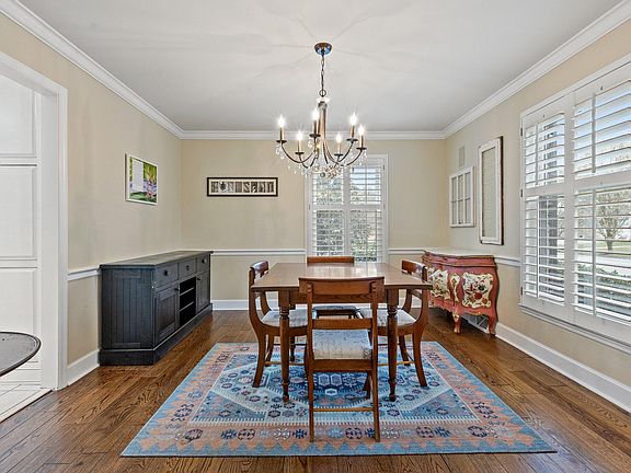 4th image of 3537 Coltneck Ln