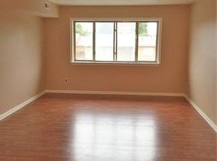 104 Mandon Ct, Princeton, NJ 08540