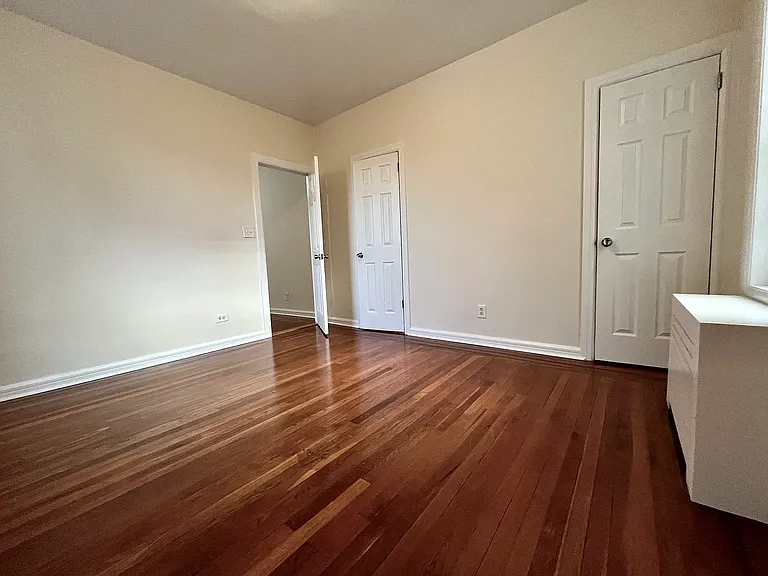 3752 62nd St #2B — Photo 5