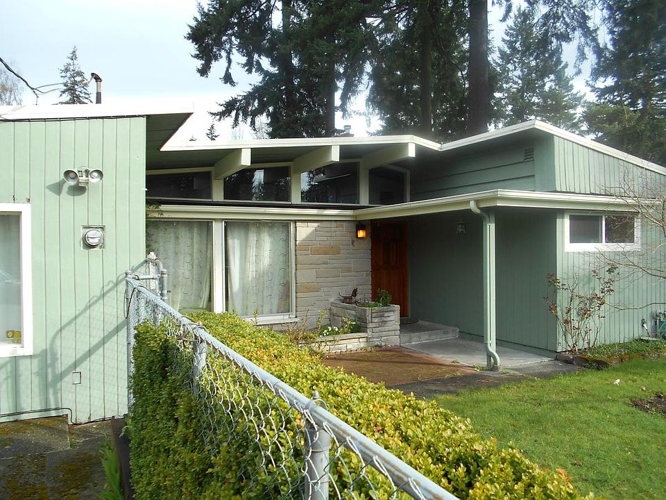 1st image of 1272 N 172nd St