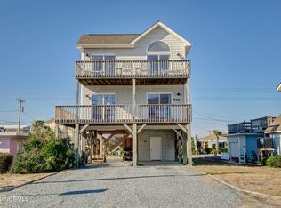 710 Ocean Blvd, Topsail Beach, NC 28445
