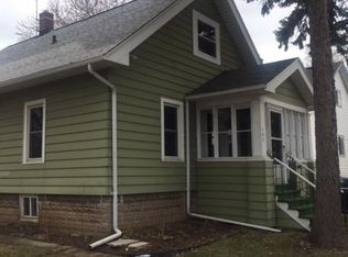 142 E Johnson St, Fond Du Lac, WI 54935