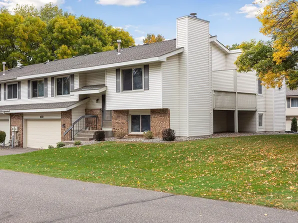 4201 Hemlock Ln N, Plymouth, MN 55441