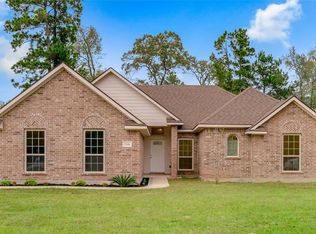 7126 Durango Dr, Magnolia, TX 77354