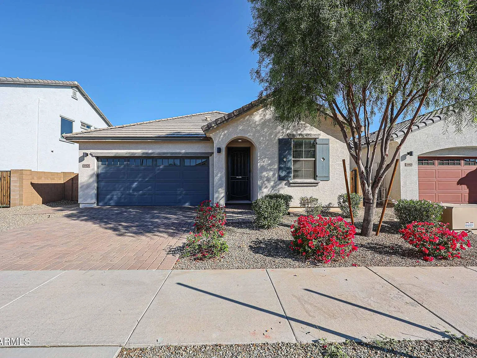 3 bed, 2.0 bath, 1695 sqft, $2,095 — Photo 3