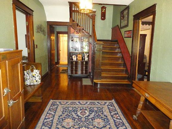 3rd image of 250 N 17th St
