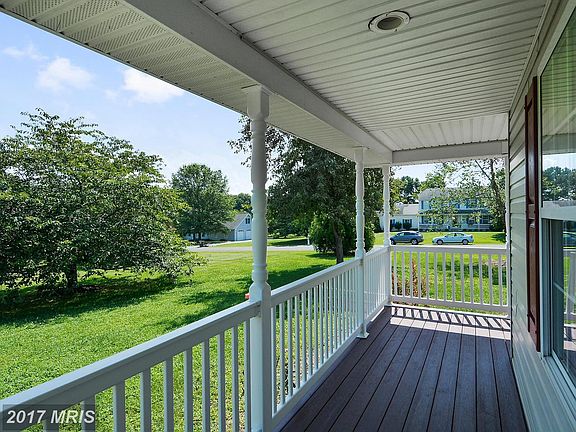 5th image of 309 Overlook Dr