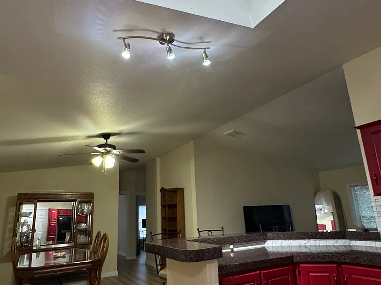 18101 S Country Village Dr — Photo 7