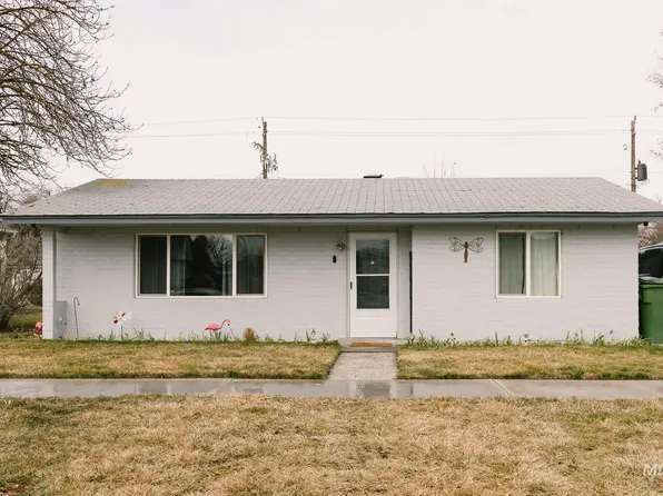 661 SW 3rd St, Ontario, OR 97914