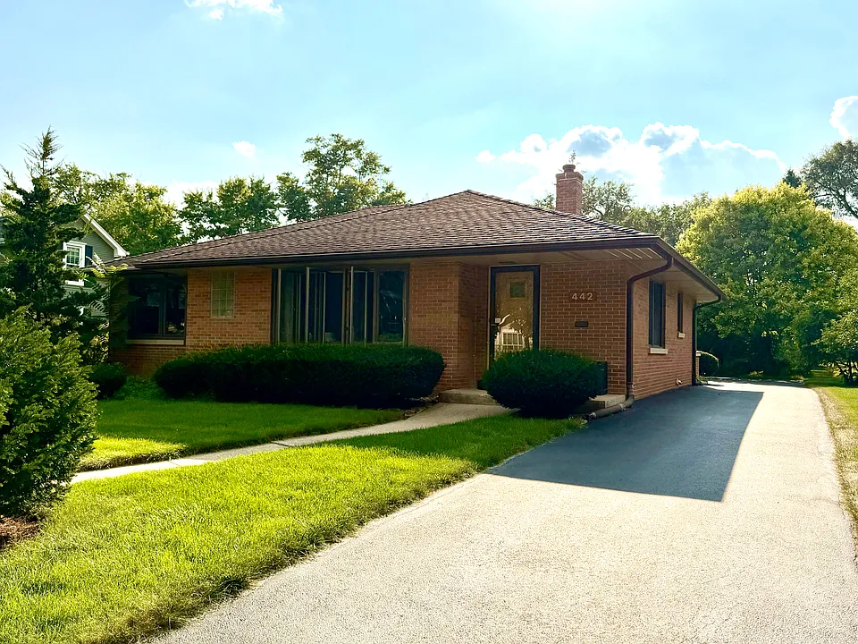 442 N Evergreen Ave