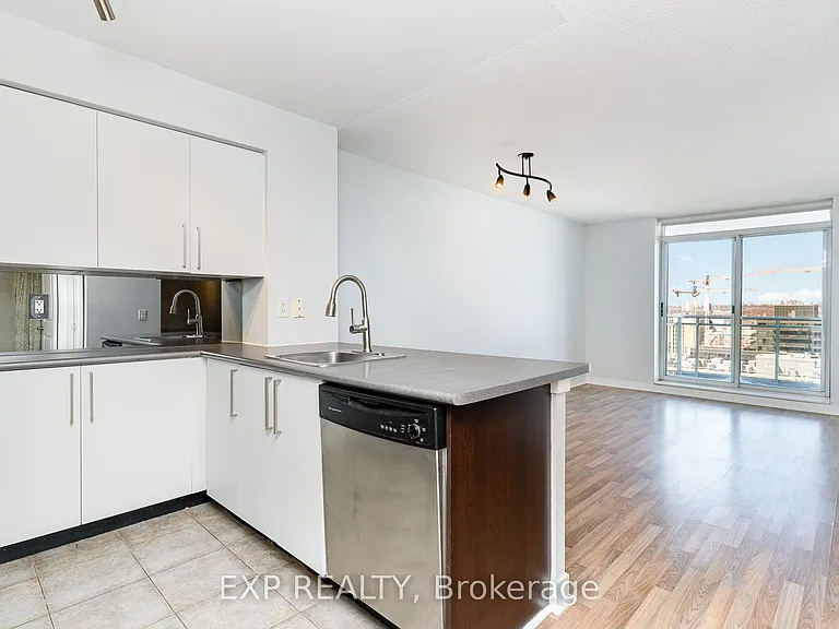 50 Lynn Williams St #1810 — Photo 4