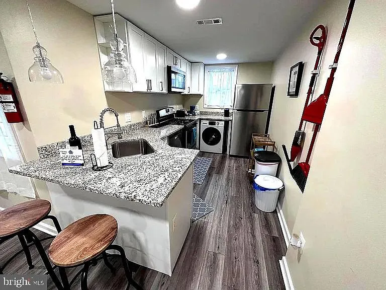 1721 McCulloh St #3 — Photo 4
