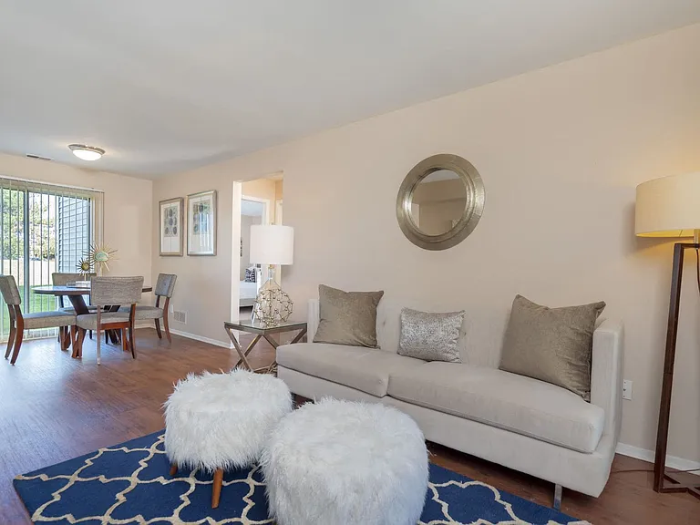 42566 Clinton Place Dr — Photo 11