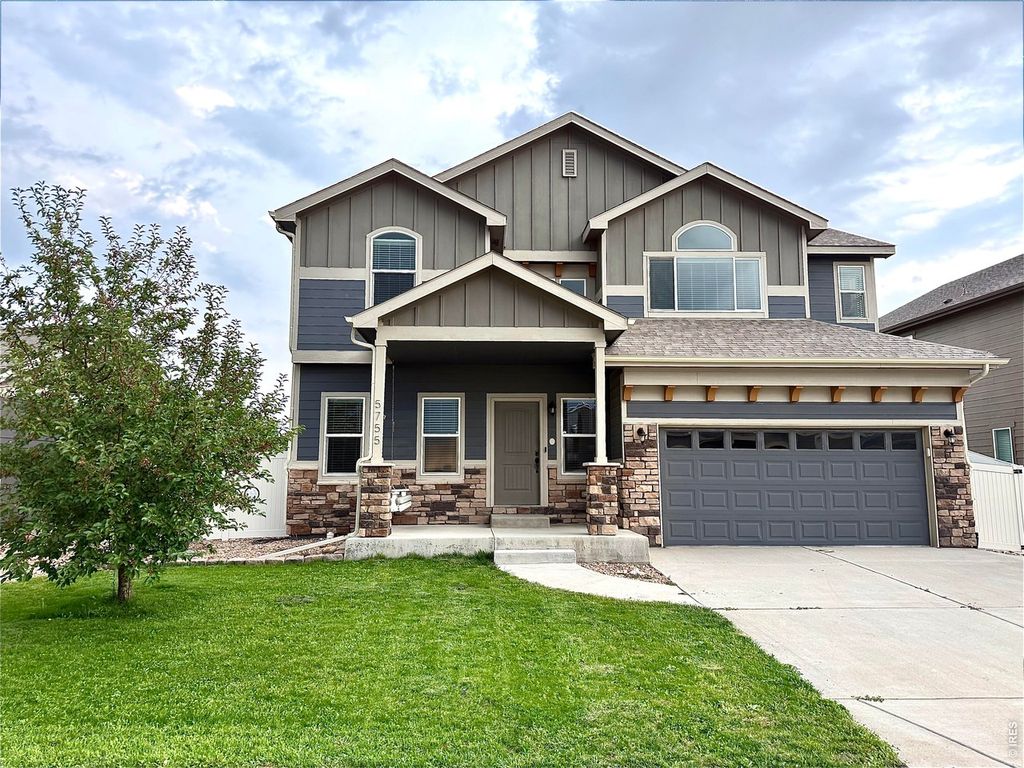 5755 Clarence Dr
