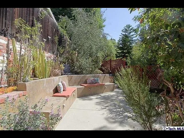 346 Sycamore Gln — Photo 7
