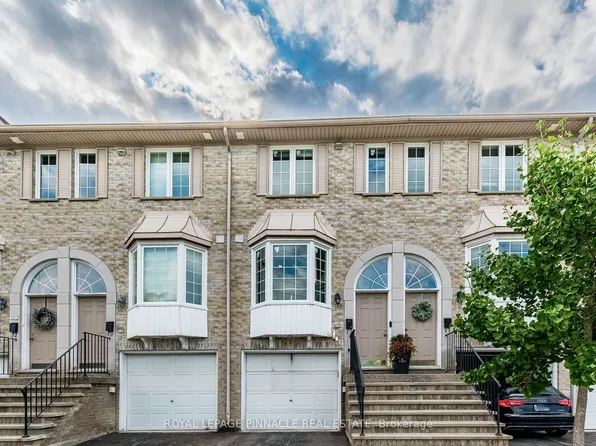 3480 Upper Middle Rd #4, Burlington, ON L7M 4R9