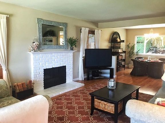 4th image of 720 N Paulina Ave