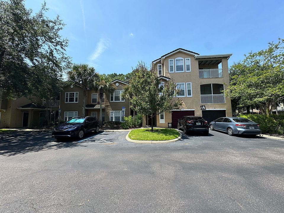1st image of 10075 N Gate Pkwy #303
