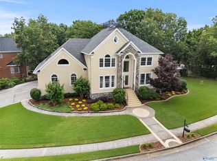 11019 Everest Cir SE, Huntsville, AL 35803