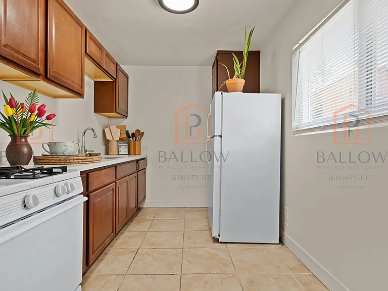 104-126 Laurel Ave #124 — Photo 9