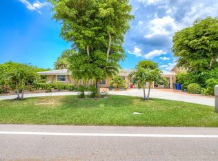 6720 Overlook Dr, Fort Myers, FL 33919