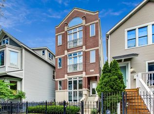 3027 N Racine Ave #3, Chicago, IL 60657