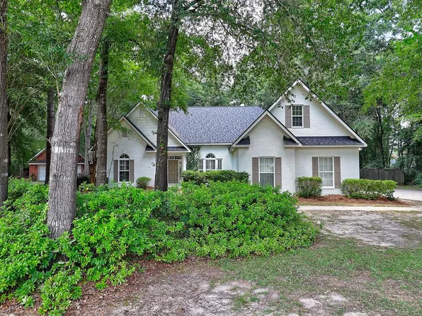 137 Sawgrass Dr, Dothan, AL 36303