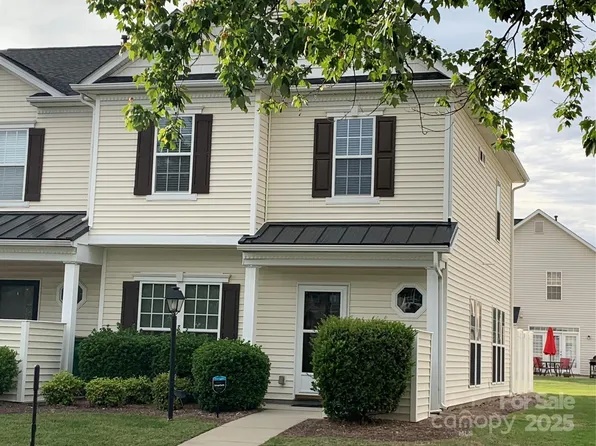 11622 Lioness St, Charlotte, NC 28273