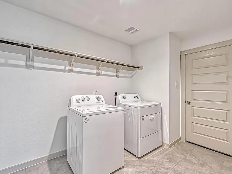 815 Dahlia Petal Dr — Photo 21