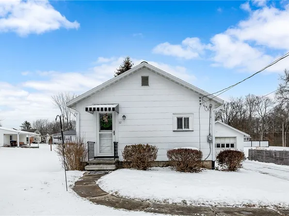32 Sherrard Ave, Greenville, PA 16125