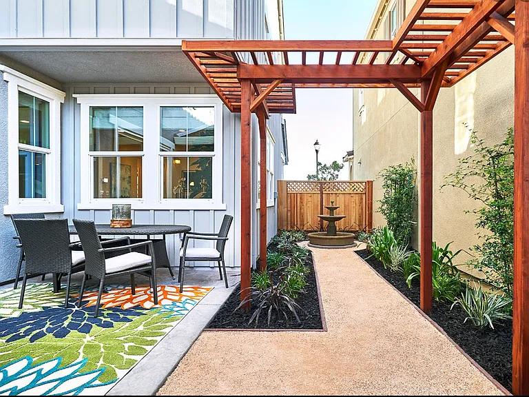 1252 S La Spezia Ln — Photo 34