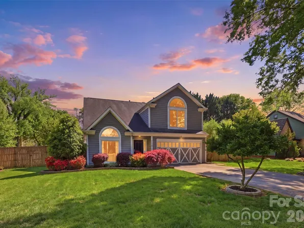 9028 Agnes Park Ln, Huntersville, NC 28078