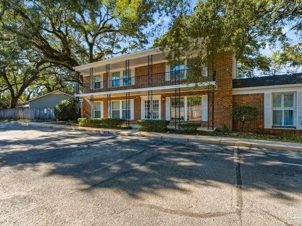3328 Kingswood Ct #9D, Pensacola, FL 32514