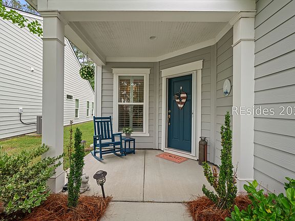 4th image of 227 Springtime Ct